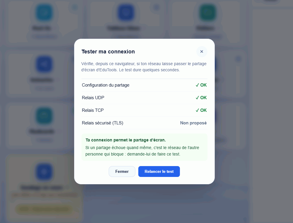 Fenêtre « Tester ma connexion » : quatre lignes de contrôle (configuration, relais UDP, relais TCP, relais sécurisé) et un verdict en vert.